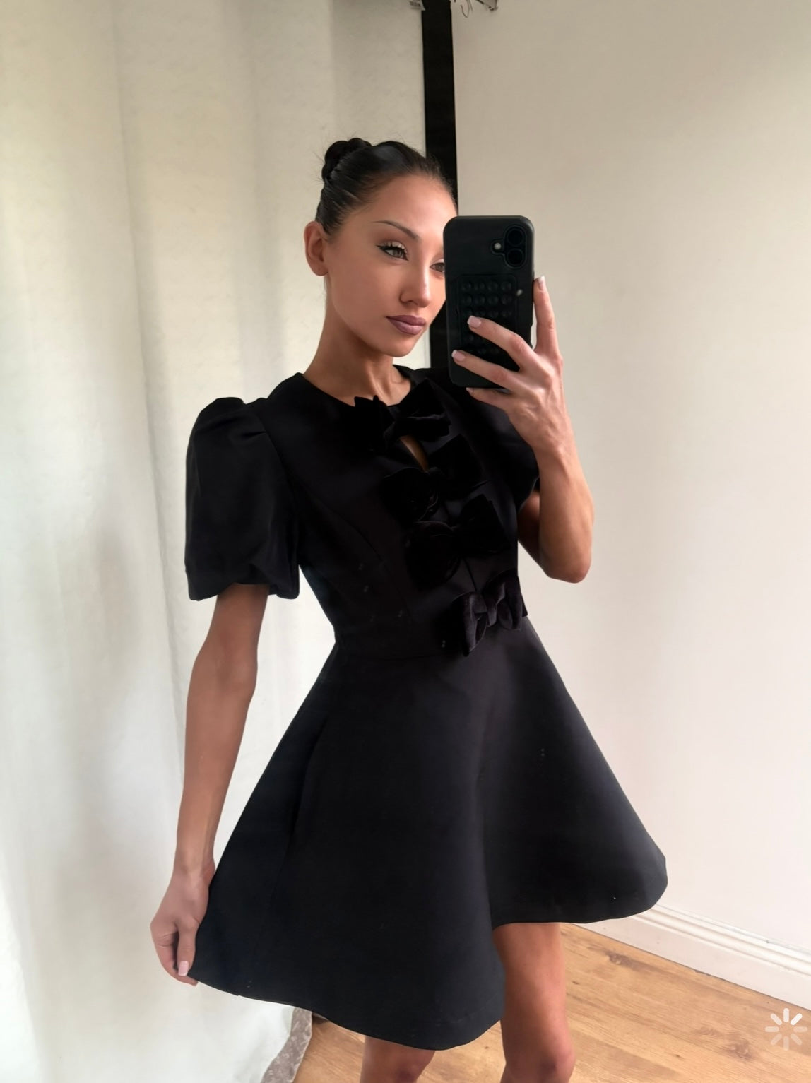 BLACK VELVET BOW MINI