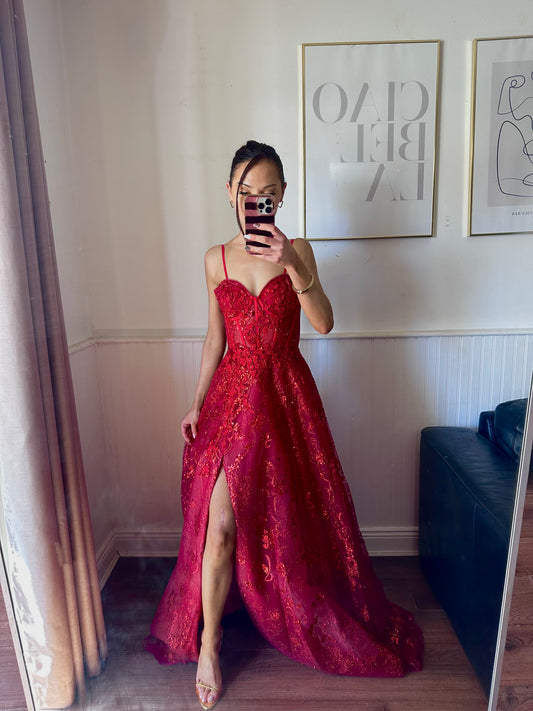 KAYA BALL GOWN RED