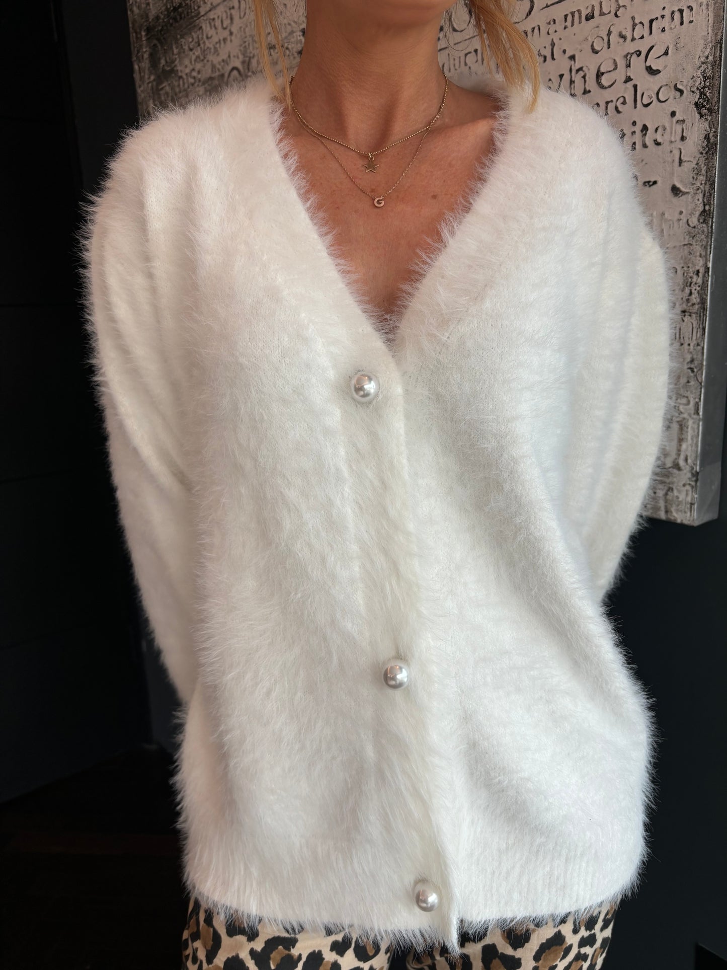 WHITE LUX KNIT CARDIGAN