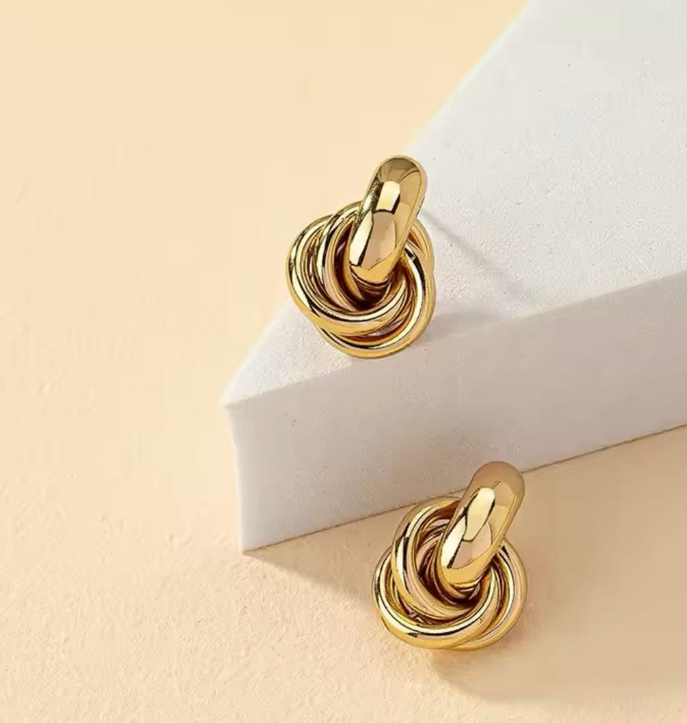 GOLD KNOT HOOP EARRINGS GOLD EARRINGS GOLD HOOP EARRINGS