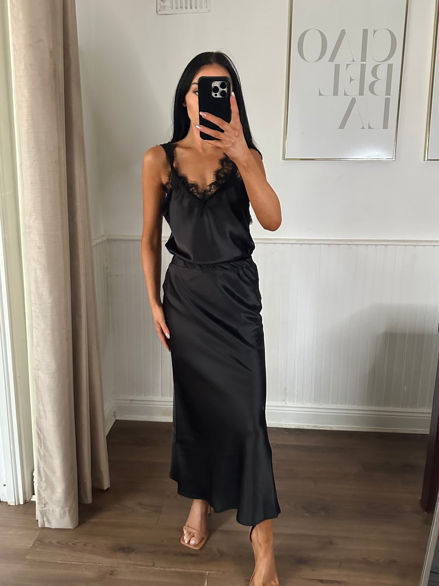 SJ - SATIN SKIRT BLACK
