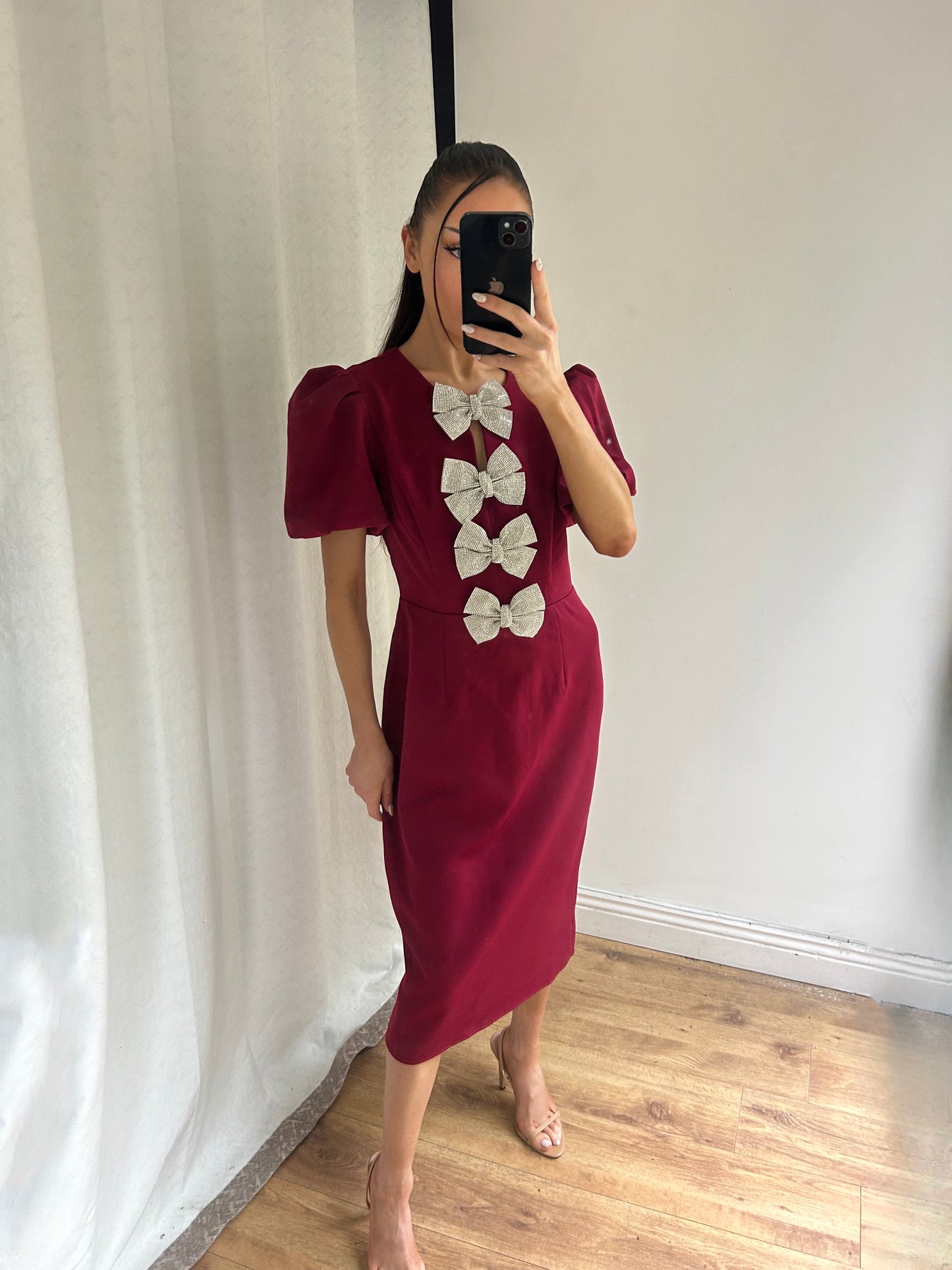 BURGUNDY DRESS WITH DIAMONTE BOW DETAIL