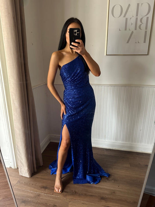 ONE SHOULDER SEQUIN FITTED BLUE GOWN