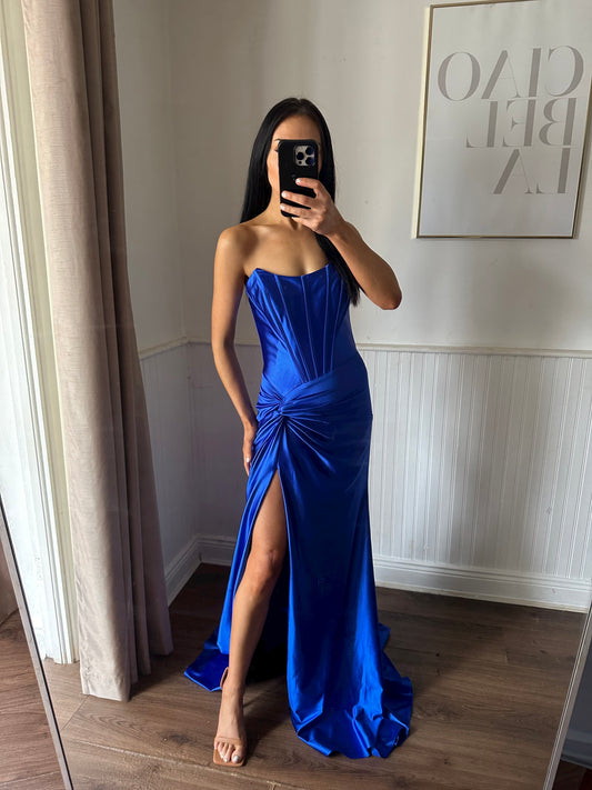 BLUE FITTED GOWN WITH TIE SLIT